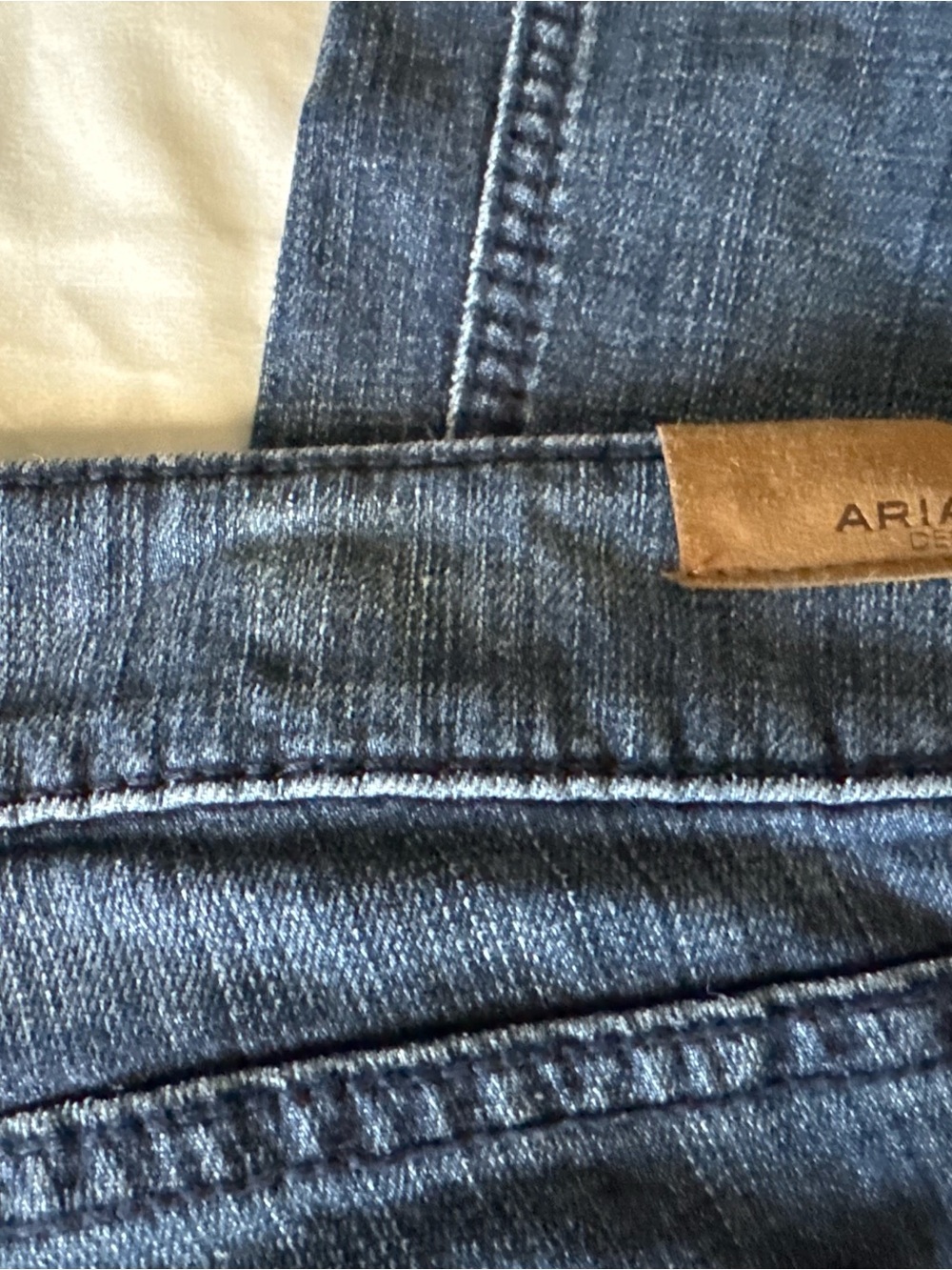 Ariat Denim Trouser Woman’s Jeans in Mid Blue Wash - Picture 6 of 6